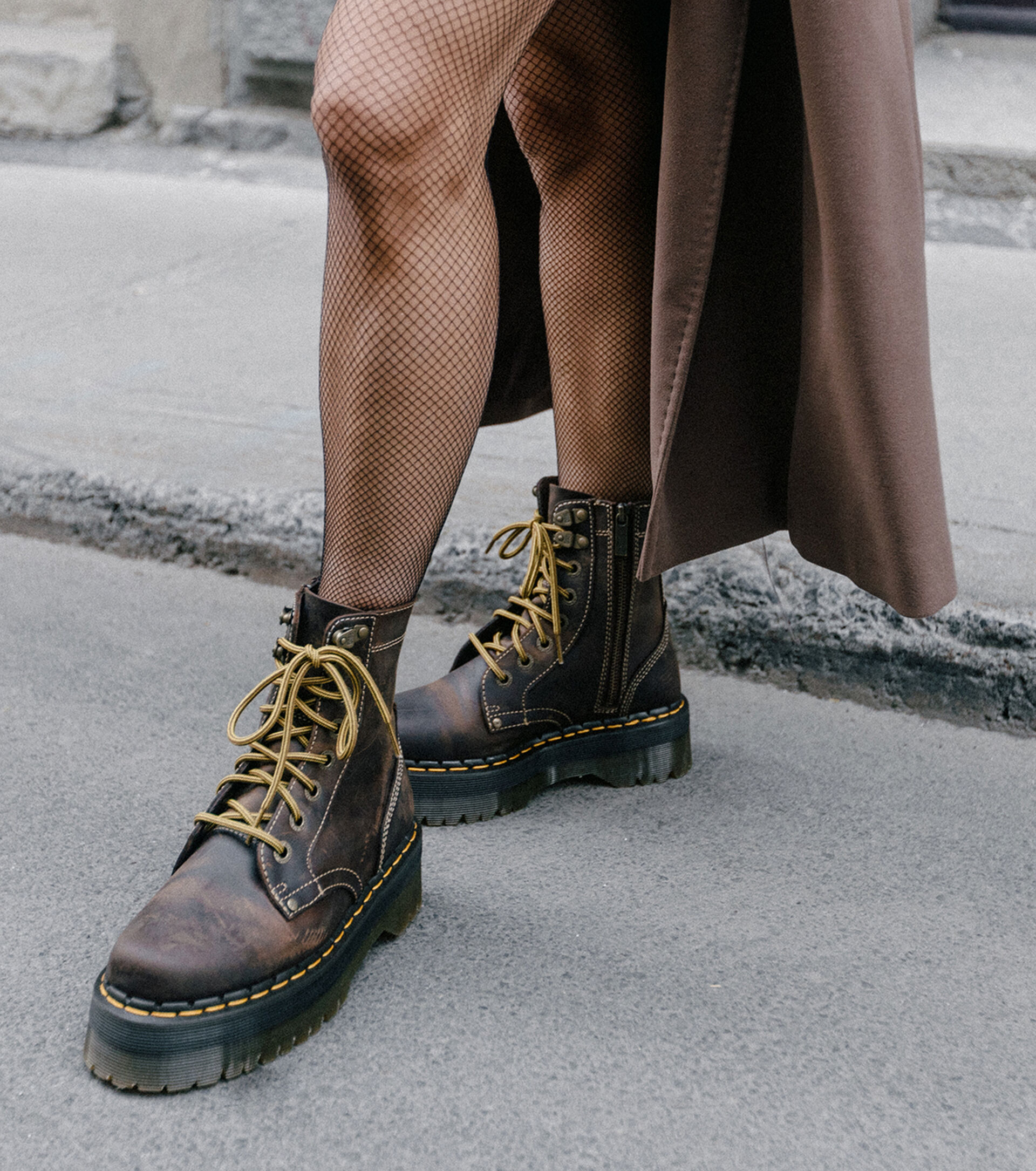 DR. MARTENS JADON - Brown Leather | Browns Shoes